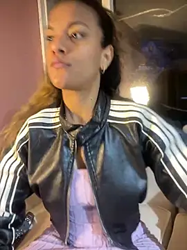 AngelPinkk  online show from July 10, 1:05 am