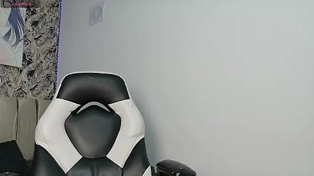 Tinyscarlett online show from February 8, 11:13 pm