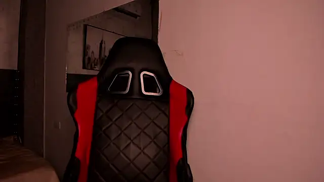 Tinyscarlett online show from February 12, 1:05 am