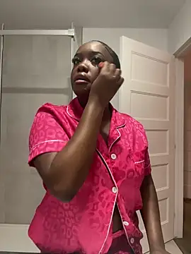 icelyne 2001 online show from April 9, 12:12 am