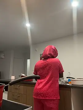 icelyne 2001 online show from March 6, 12:05 am