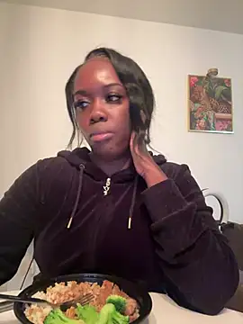 icelyne 2001 online show from February 28, 11:48 pm