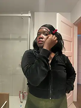 icelyne 2001 online show from February 17, 9:12 pm