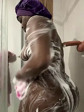 icelyne 2001 online show from April 11, 12:07 am