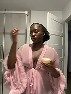 icelyne 2001 online show from March 14, 11:55 pm