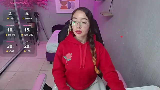 Veronica miiller online show from March 6, 6:58 pm