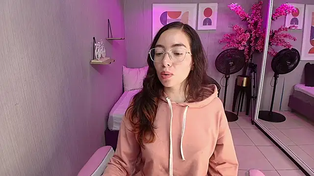 Veronica miiller online show from April 14, 7:41 pm