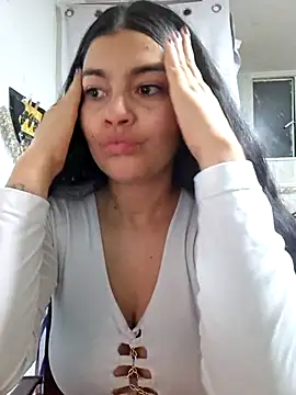 Scarlett Hot69 online show from July 7, 7:56 am