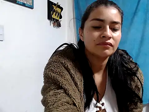 Snapshot of Scarlett_Hot69 chatting on February 24, 7:09 am Scarlett Hot69 online show from February 24, 7:09 am