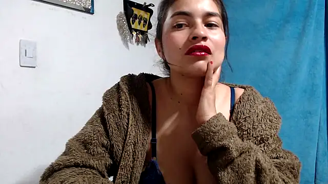 Scarlett Hot69 online show from March 16, 7:01 am