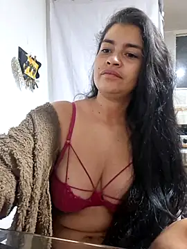 Scarlett Hot69 online show from June 9, 8:15 am