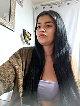 Scarlett Hot69 online show from July 19, 7:50 am