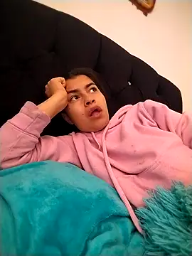 Scarlett Hot69 online show from March 25, 7:35 pm