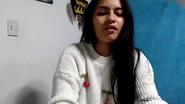 Scarlett Hot69 online show from March 22, 6:37 am