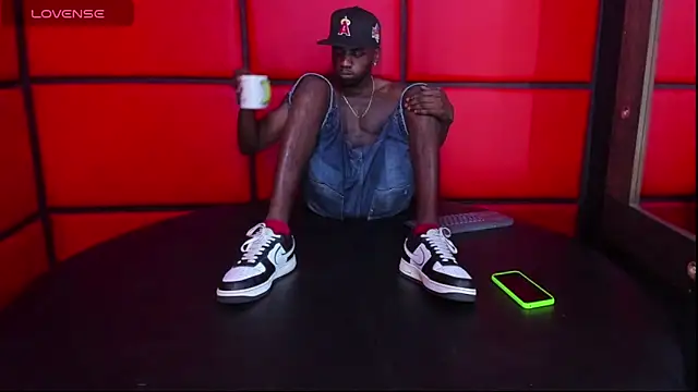 Snapshot of Jeff_Black99 chatting on March 3, 4:30 am Jeff Black99 online show from March 3, 4:30 am