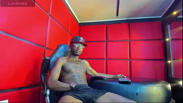 Snapshot of Jeff_Black99 chatting on February 19, 5:59 am Jeff Black99 online show from February 19, 5:59 am