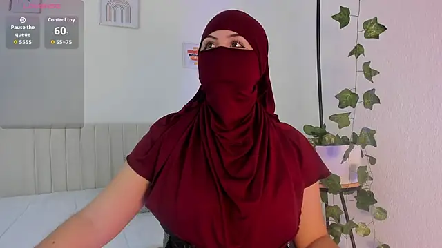  Amirah online show from March 3, 4:25 pm