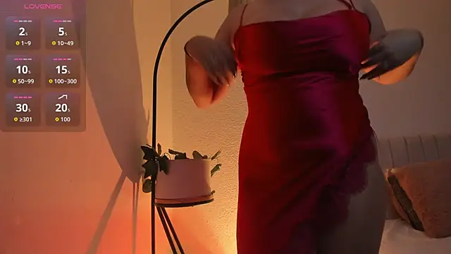  Amirah online show from April 10, 6:59 pm