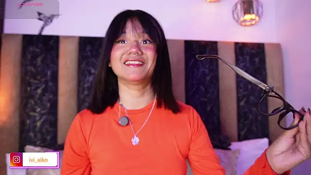 Ivi Aiko online show from March 18, 11:05 pm