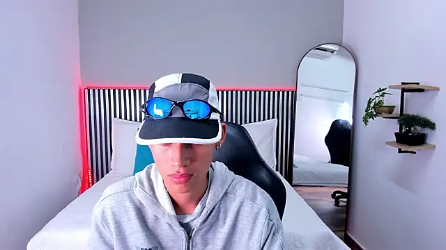 Astaroth Grigori online show from February 17, 8:06 pm