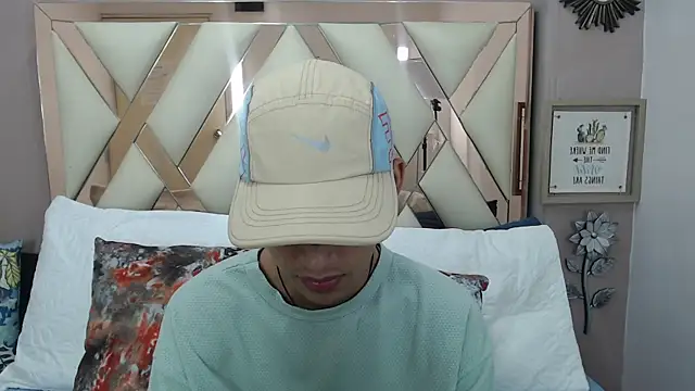 Astaroth Grigori online show from April 17, 7:38 pm