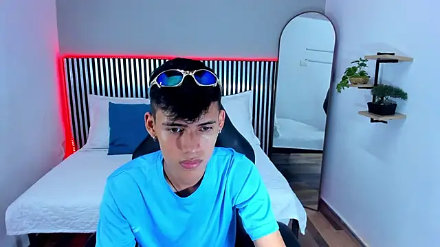 Astaroth Grigori online show from February 11, 7:14 pm