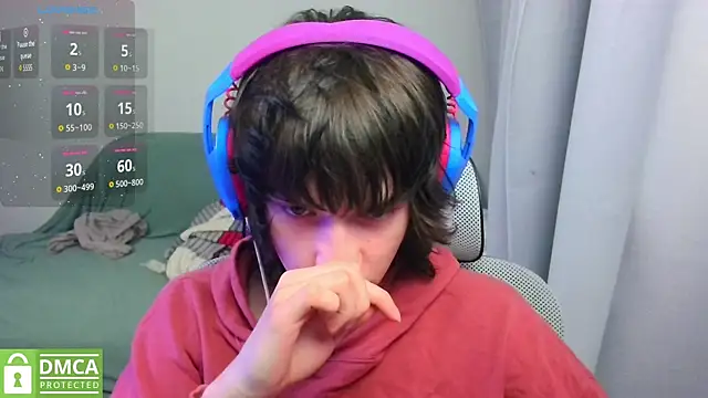 LeonBoykisser online show from July 19, 3:42 pm
