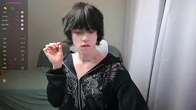 LeonBoykisser online show from February 15, 2:05 pm