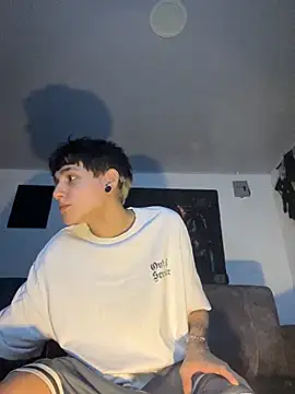 nifiare online show from February 5, 1:01 am