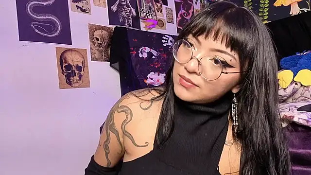 victoriia thompson online show from March 27, 9:16 pm