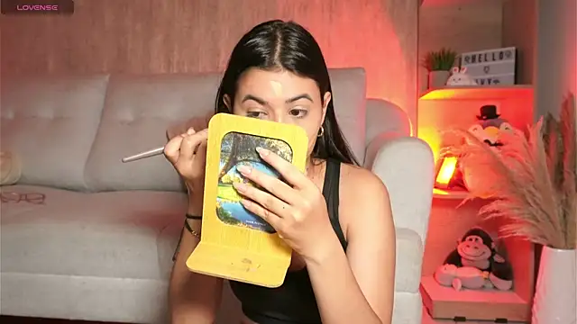 IvySanders online show from February 7, 8:39 pm