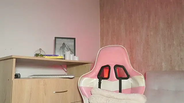 IvySanders online show from March 2, 5:08 am