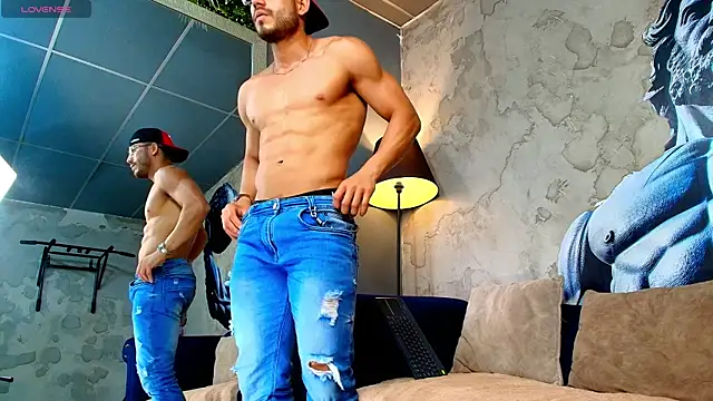 Vans Ross online show from March 9, 7:28 pm