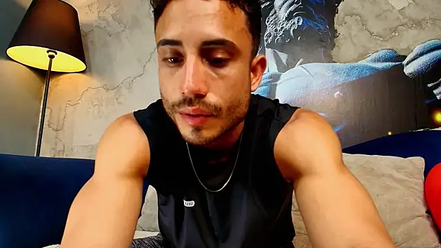 Vans Ross online show from February 24, 7:15 pm