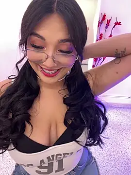 Snapshot of Your_Enyel chatting on February 21, 2:24 am Your Enyel online show from February 21, 2:24 am