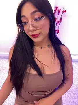 Snapshot of Your_Enyel chatting on March 4, 1:57 am Your Enyel online show from March 4, 1:57 am