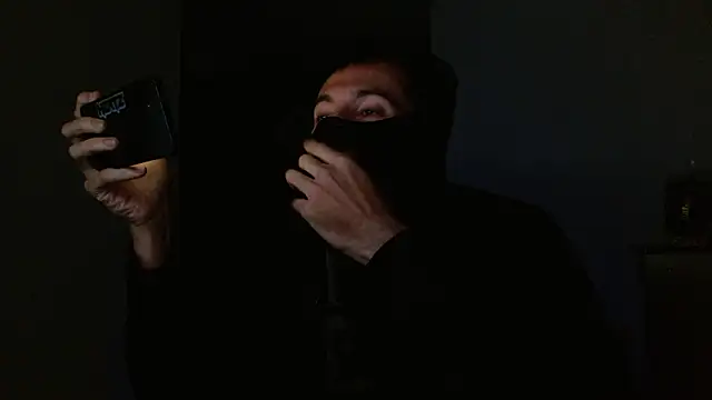 maskguy23 online show from February 17, 4:10 am