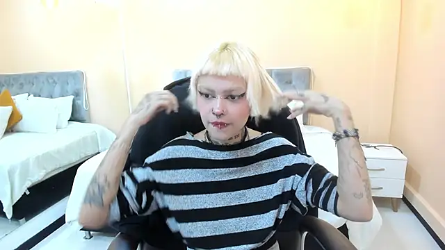 Bela Craxkerr online show from March 27, 7:59 pm