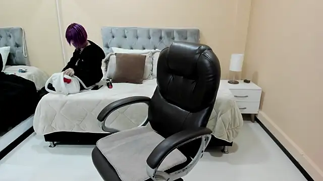 Snapshot of Bela_Craxkerr chatting on February 15, 11:53 am Bela Craxkerr online show from February 15, 11:53 am