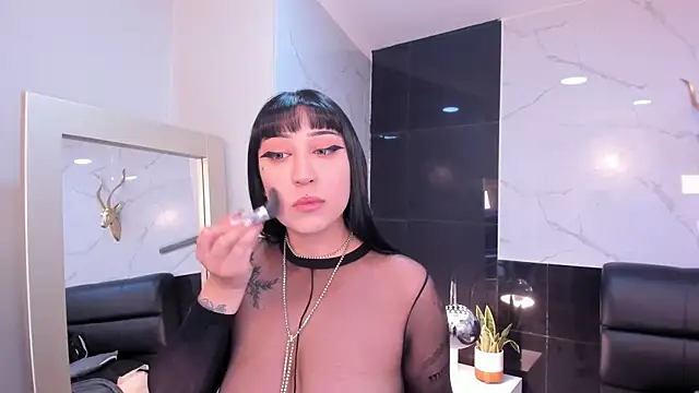 KomiCatt online show from March 31, 1:13 pm