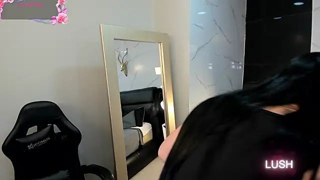 KomiCatt online show from March 20, 12:06 pm