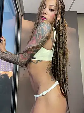 LizStorm  online show from July 25, 11:38 am