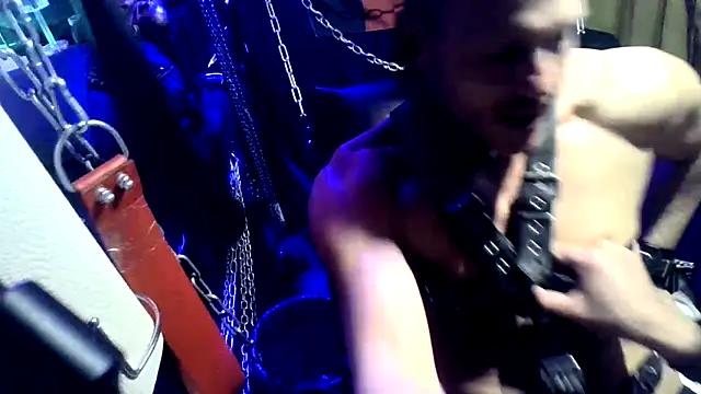 Pure pleasure90 online show from February 21, 9:28 pm