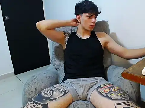 Snapshot of Joshh_miller chatting on February 7, 6:54 am Joshh miller online show from February 7, 6:54 am