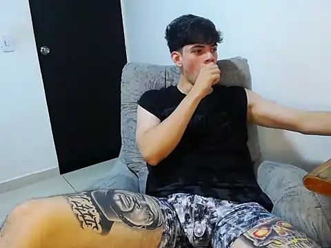 Snapshot of Joshh_miller chatting on February 11, 6:13 am Joshh miller online show from February 11, 6:13 am