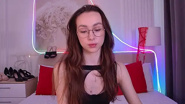 Emily Simon online show from June 6, 5:12 am