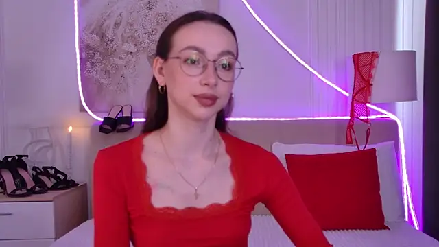 Emily Simon online show from May 25, 5:07 am