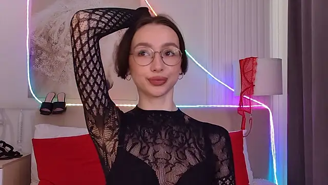Emily Simon online show from May 14, 4:53 am