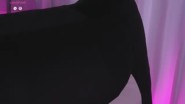 Dolcexx  online show from April 15, 7:58 pm