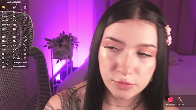 Dolcexx  online show from March 14, 8:15 pm